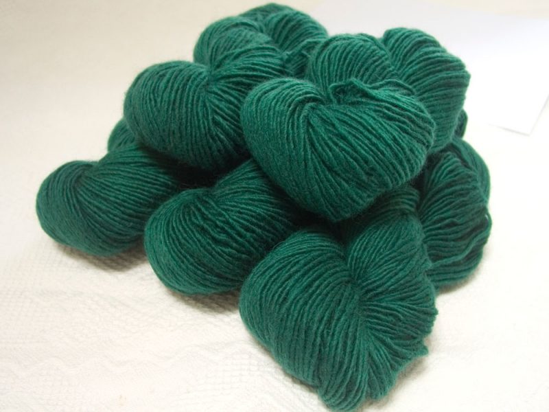 Nicor - Semi-solid mid-tone blue-green Bluefaced Leicester (BFL) / Masham worsted yarn. Hand-dyed by Triskelion Yarn