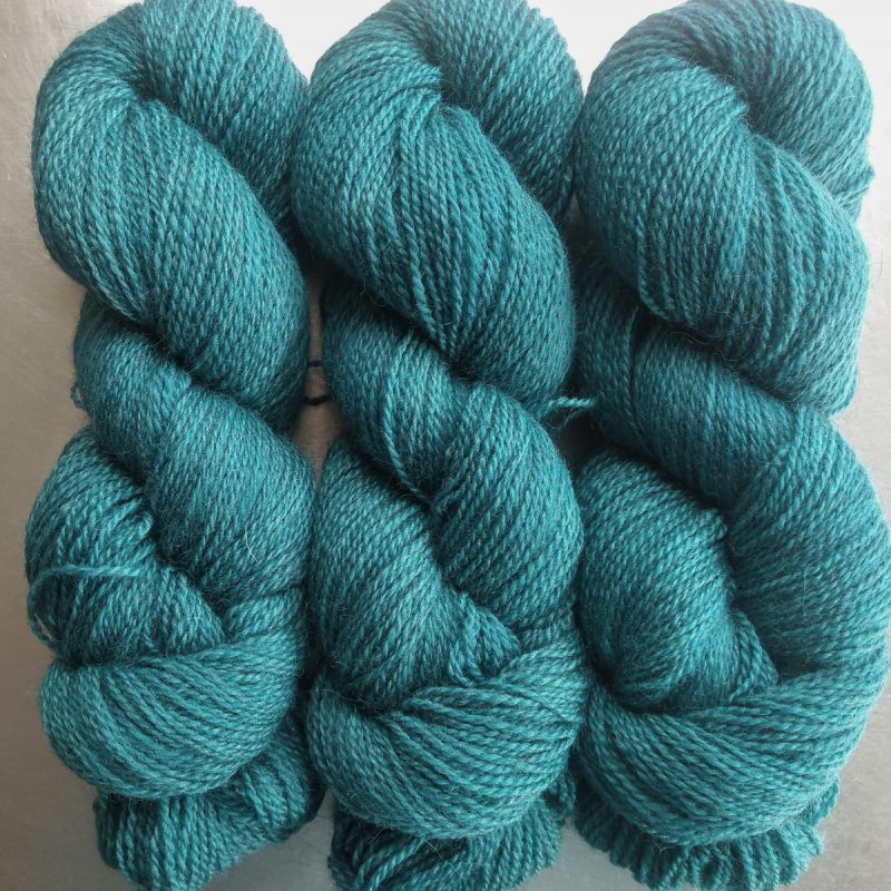 Harbour - Dark turquoise Bluefaced Leicester (BFL) / Gotland 4-ply (fingering) yarn. Hand-dyed by Triskelion Yarn